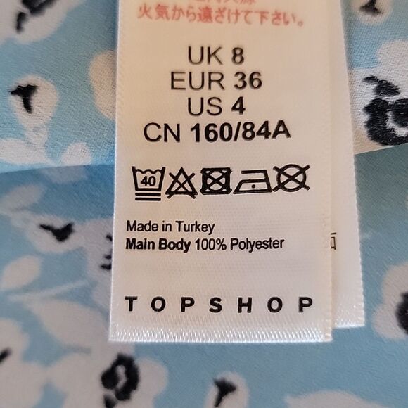 Topshop floral print short sleeved summer blouse in blue Women's Size 4 - Picture 12 of 12